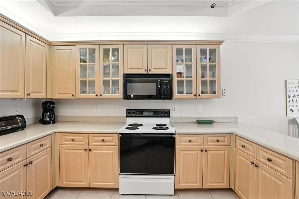 7032 Pelican Bay Boulevard Naples FL 34108