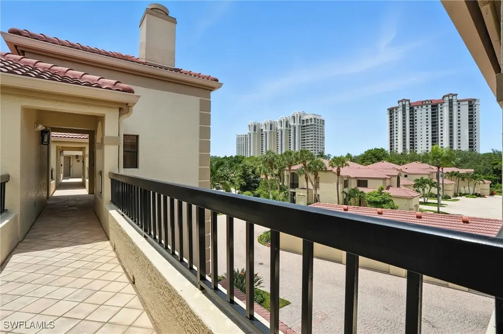 7032 Pelican Bay Boulevard Naples FL 34108