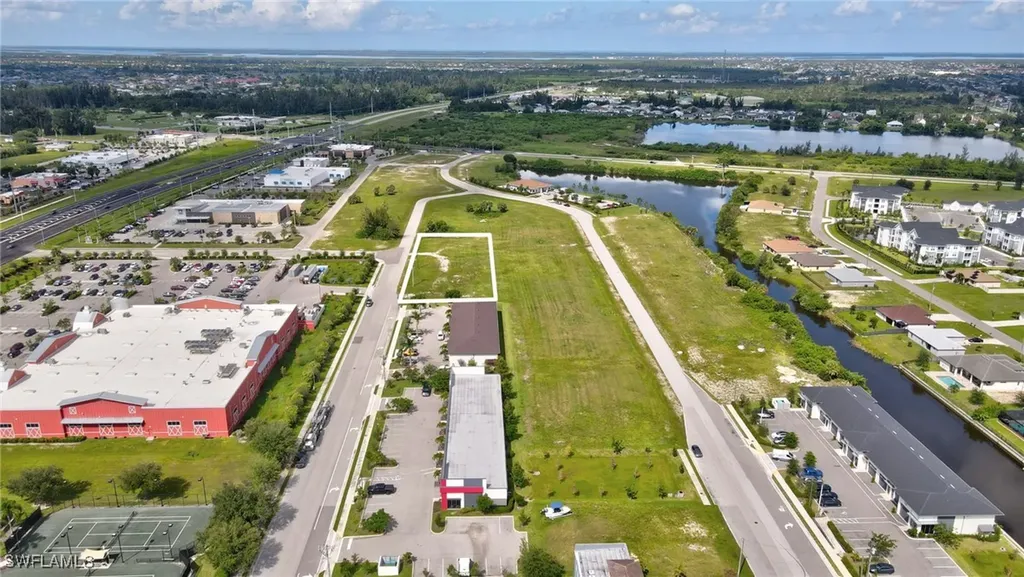 1429 Ceitus Terrace Cape Coral FL 33991