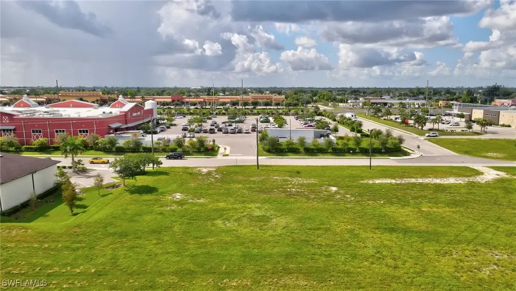 1429 Ceitus Terrace Cape Coral FL 33991