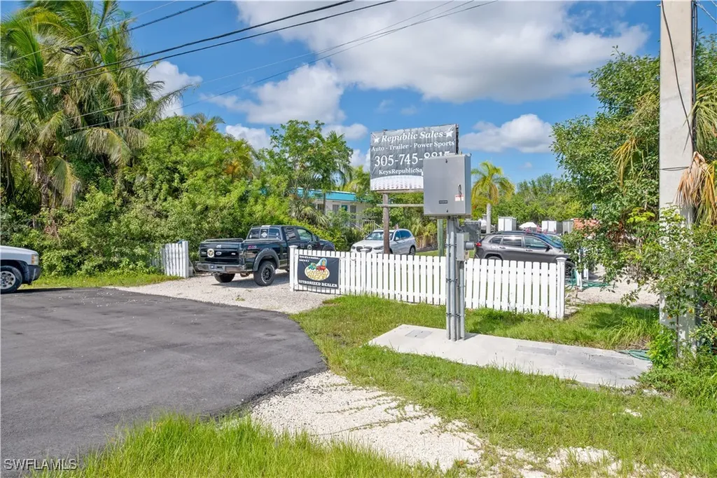 21423 Overseas Highway Cudjoe Key FL 33042