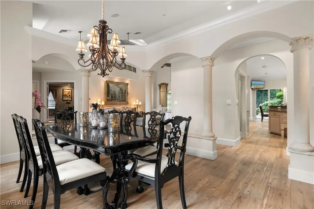 649 Bow Line Drive Naples FL 34103
