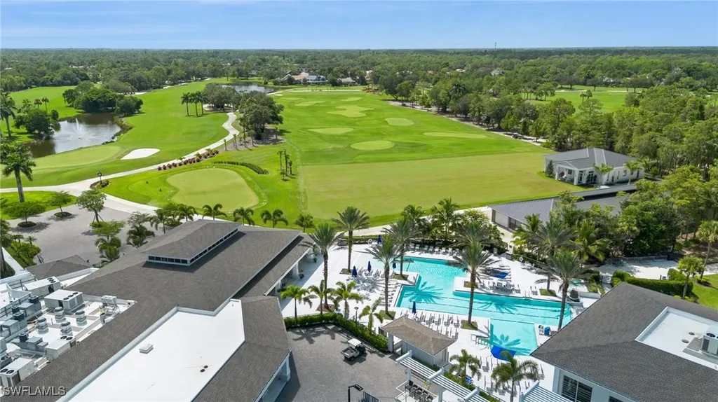 400 Wyndemere Way Naples FL 34105