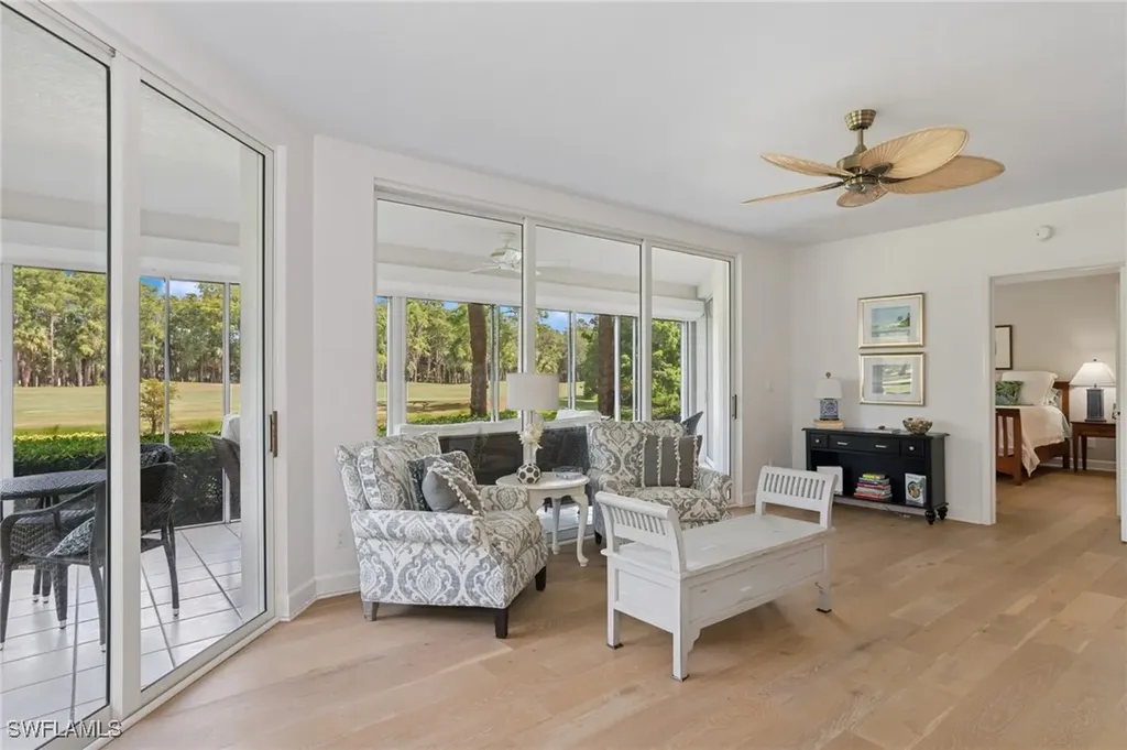 400 Wyndemere Way Naples FL 34105