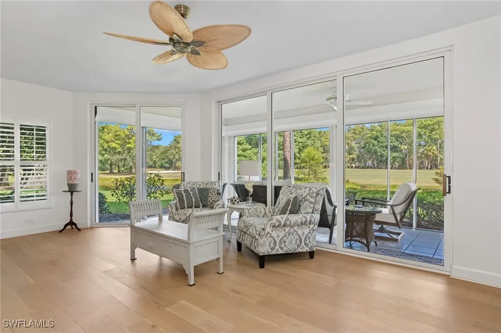400 Wyndemere Way Naples FL 34105