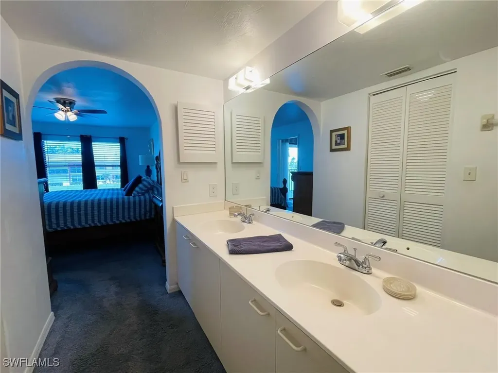 4410 Chantelle Drive Naples FL 34112