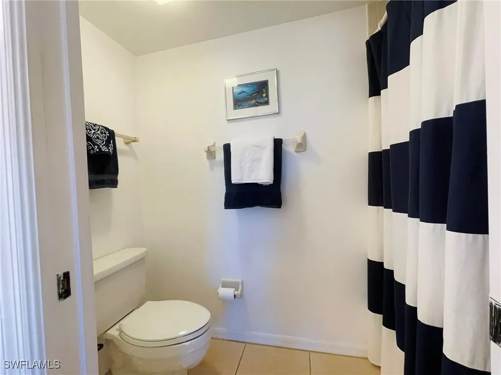 4410 Chantelle Drive Naples FL 34112