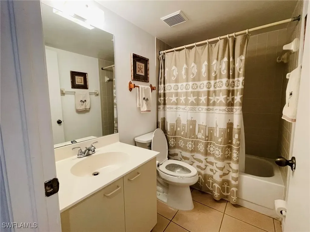 4410 Chantelle Drive Naples FL 34112