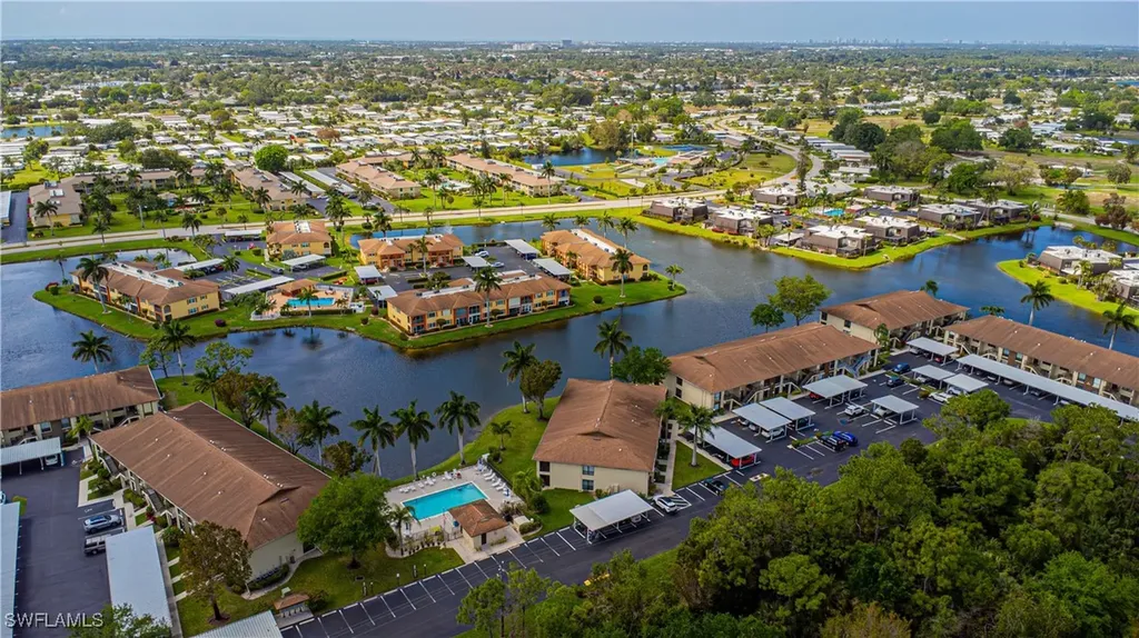 4410 Chantelle Drive Naples FL 34112