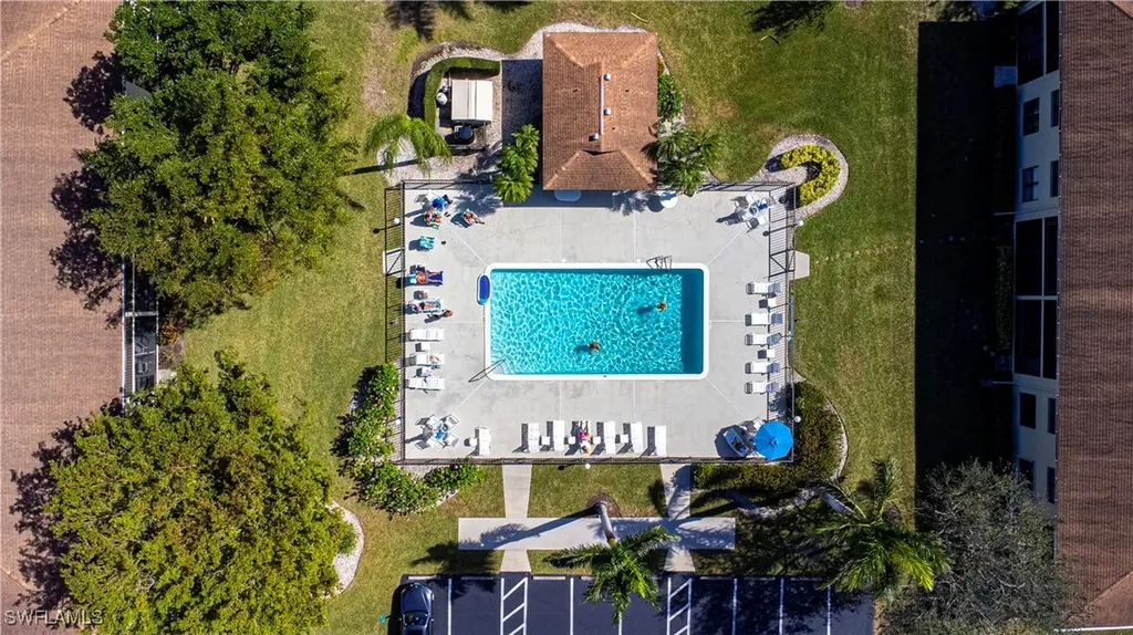 4410 Chantelle Drive Naples FL 34112