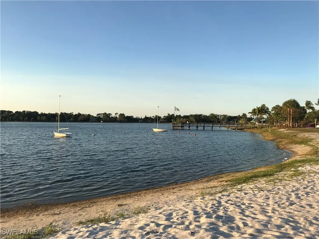 4410 Chantelle Drive Naples FL 34112