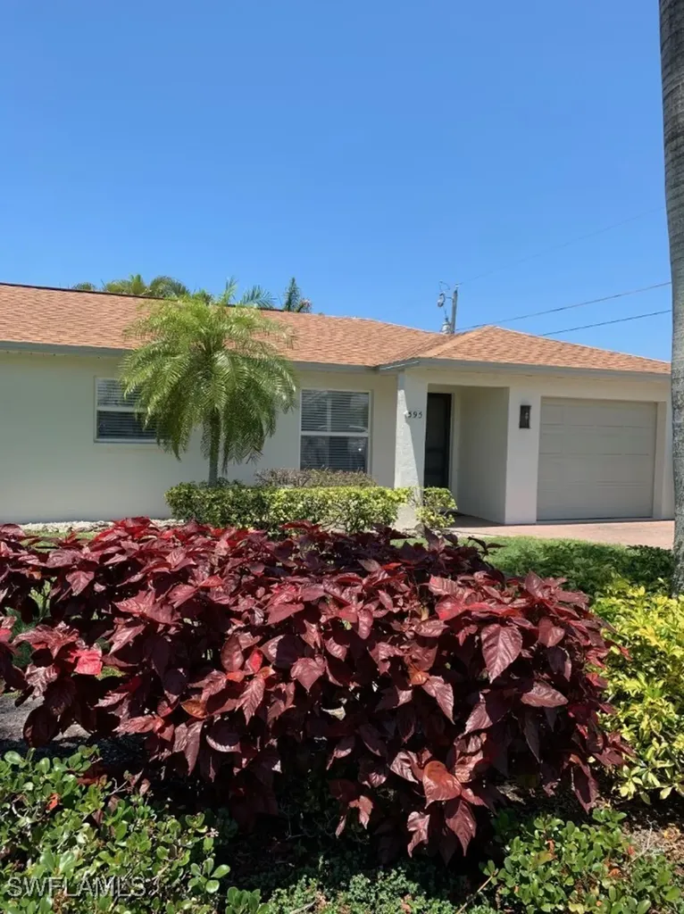 595 101st Avenue N Naples FL 34108