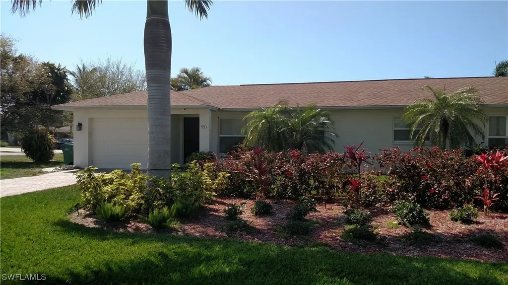 595 101st Avenue N Naples FL 34108