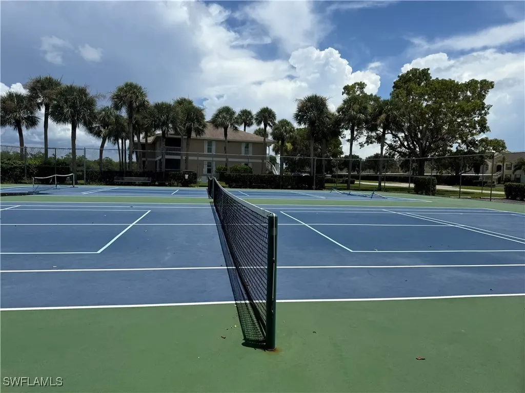 1385 Mainsail Drive Naples FL 34114