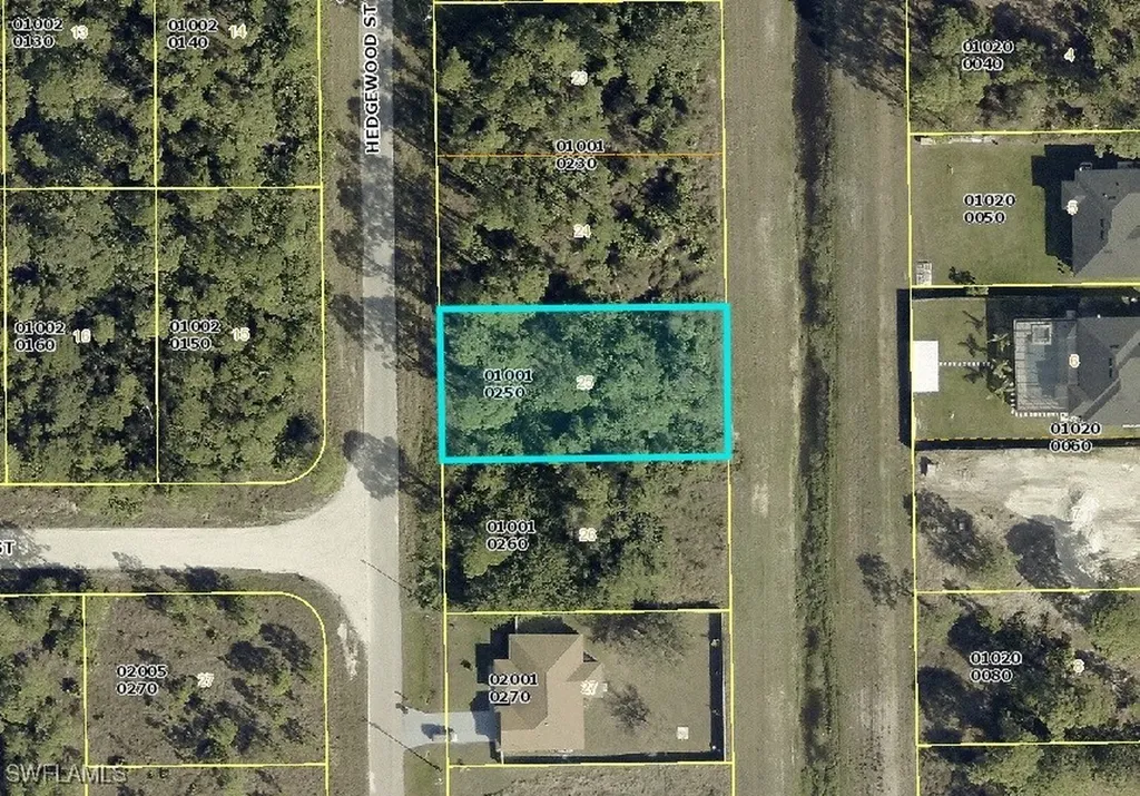 449 Hedgewood Street Lehigh Acres FL 33974