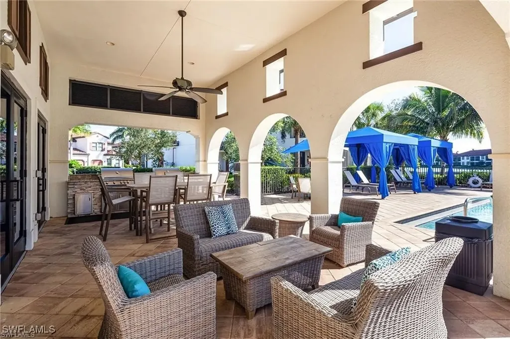 15144 Palmer Lake Circle Naples FL 34109