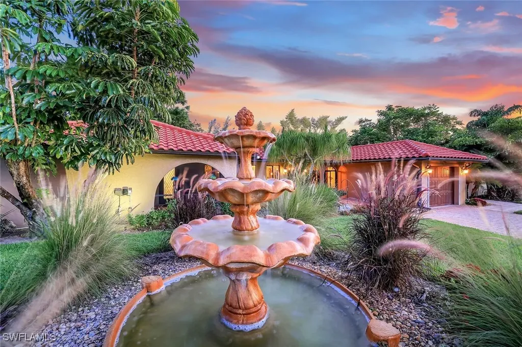 12305 Avida Lane Bonita Springs FL 34135