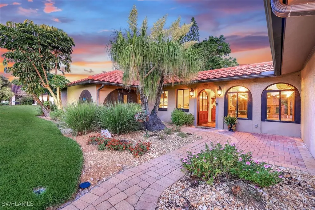 12305 Avida Lane Bonita Springs FL 34135