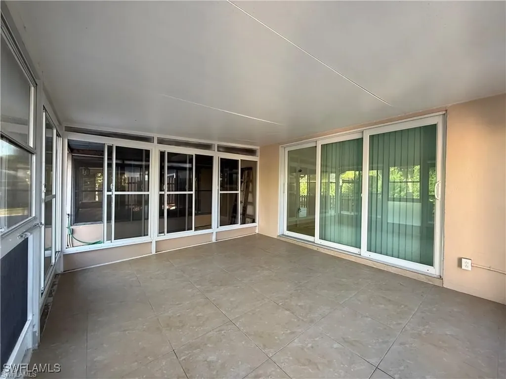 141 Schneider Drive Fort Myers FL 33905