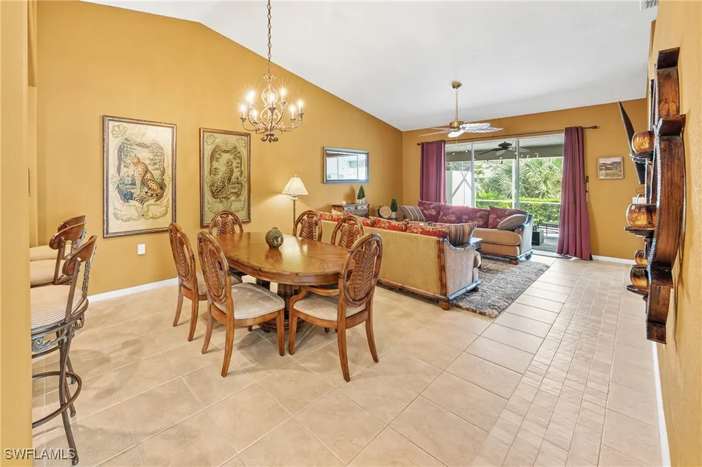 6239 Mandalay Circle Naples FL 34112