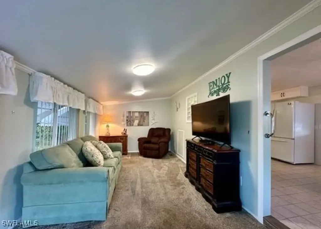 433 Cheetah Drive Naples FL 34114