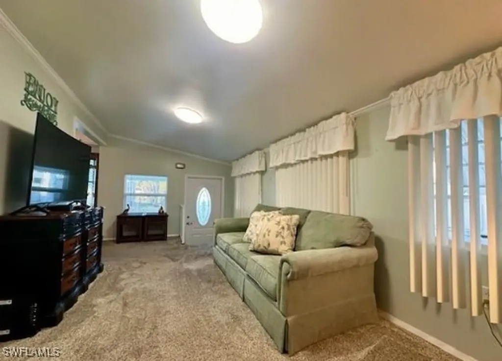 433 Cheetah Drive Naples FL 34114