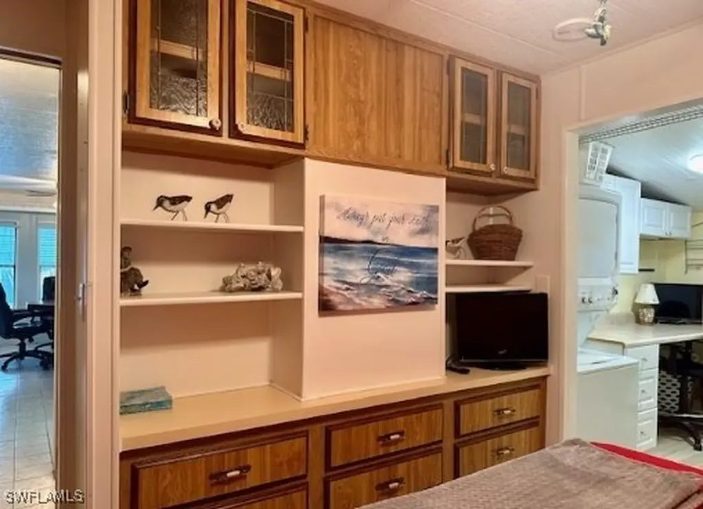 433 Cheetah Drive Naples FL 34114