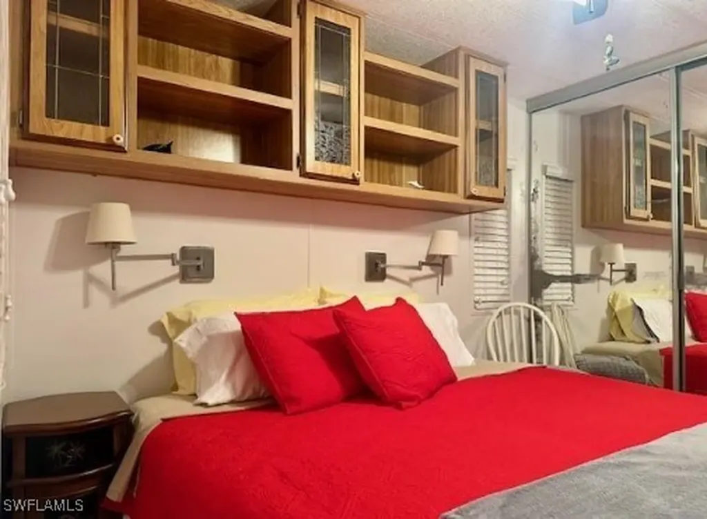 433 Cheetah Drive Naples FL 34114