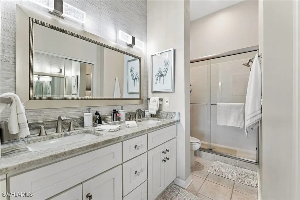 5045 Cedar Springs Drive Naples FL 34110