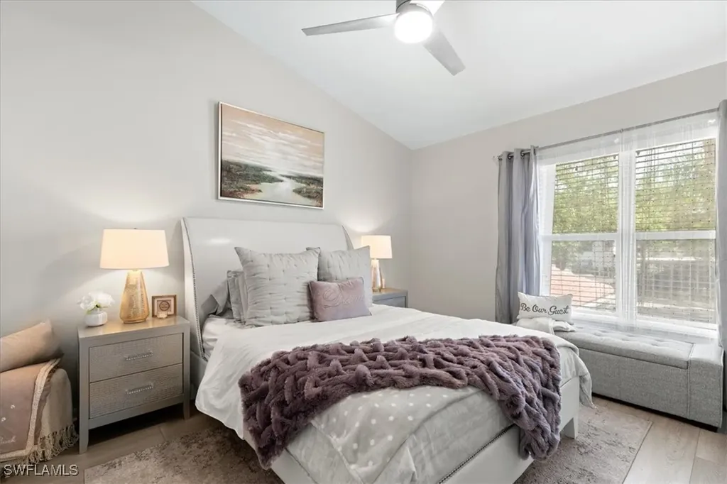 5045 Cedar Springs Drive Naples FL 34110