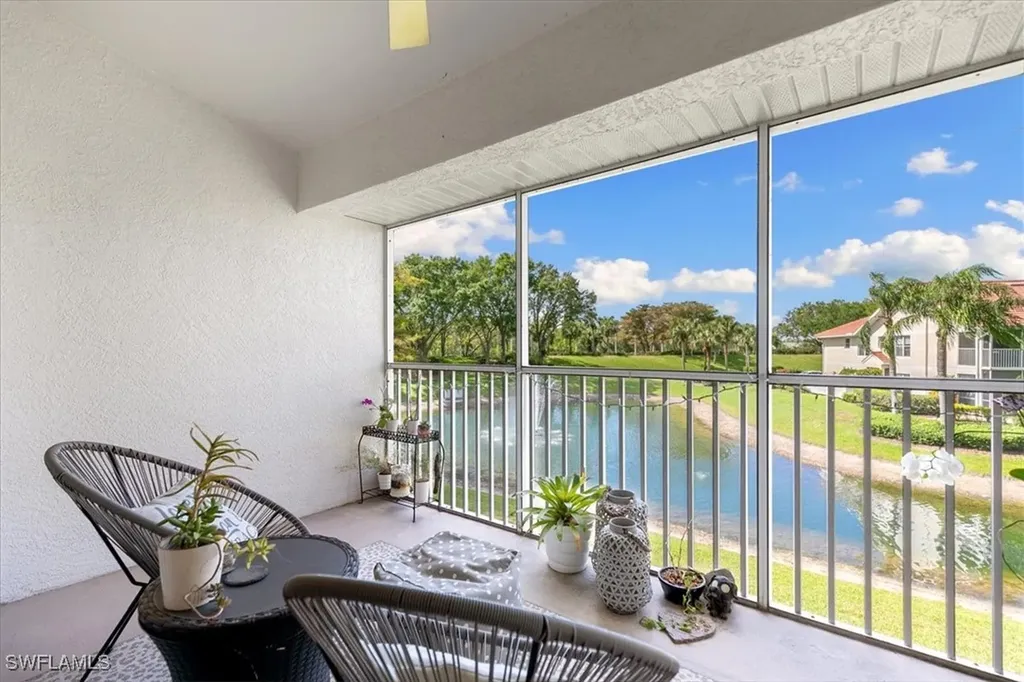 5045 Cedar Springs Drive Naples FL 34110