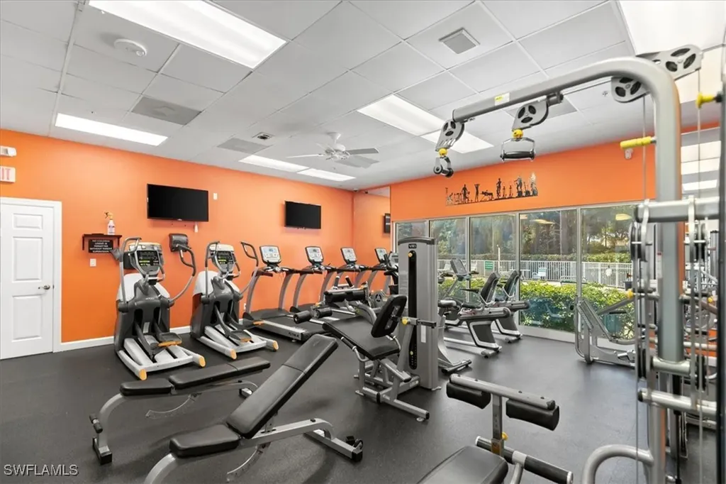 5045 Cedar Springs Drive Naples FL 34110