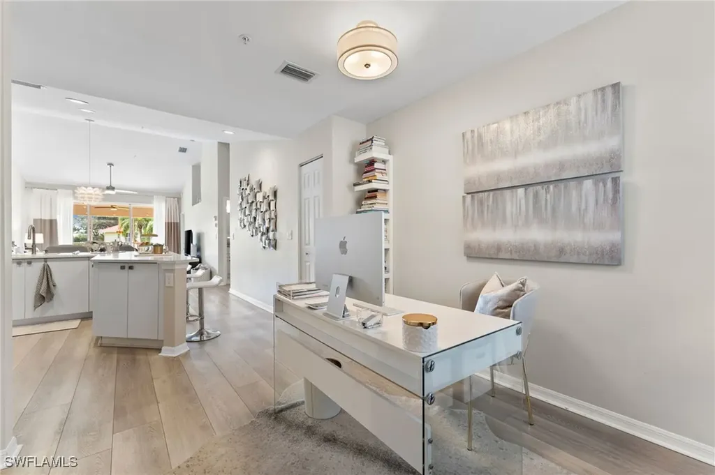 5045 Cedar Springs Drive Naples FL 34110
