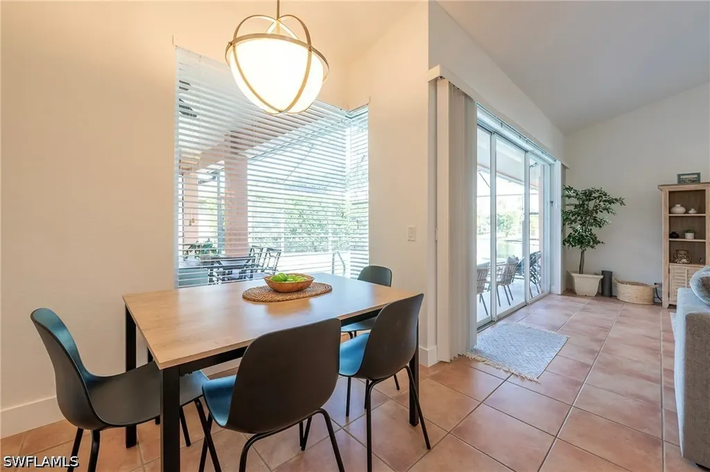 1951 Terrazzo Lane Naples FL 34104