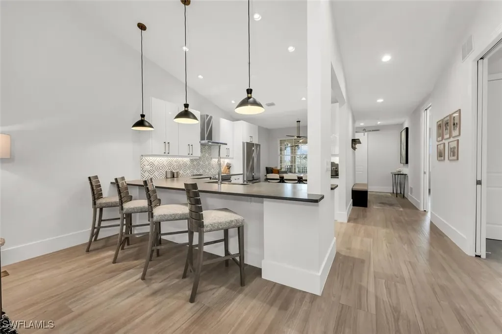 1540 Blue Point Avenue Naples FL 34102