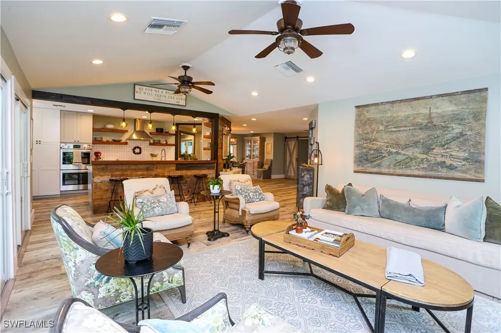 5840 Bur Oaks Lane Naples FL 34119