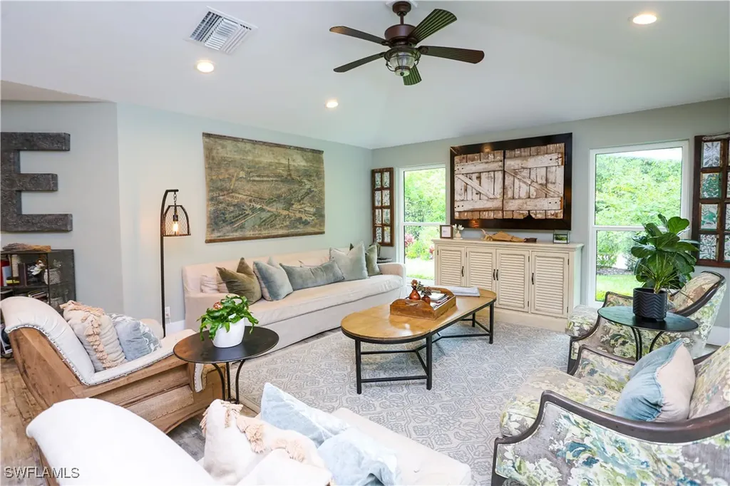 5840 Bur Oaks Lane Naples FL 34119
