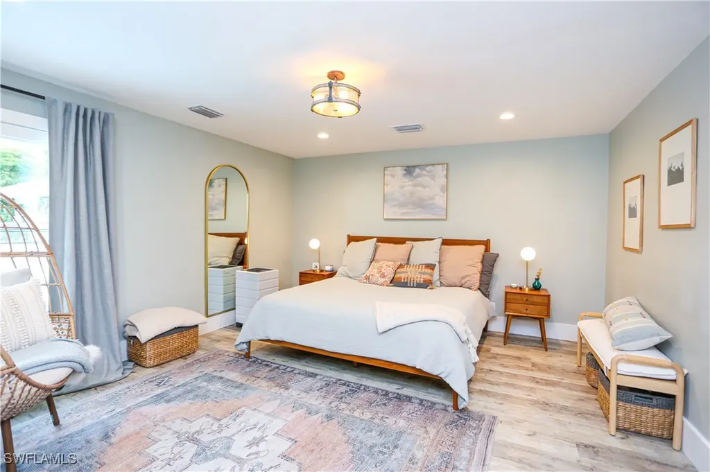 5840 Bur Oaks Lane Naples FL 34119