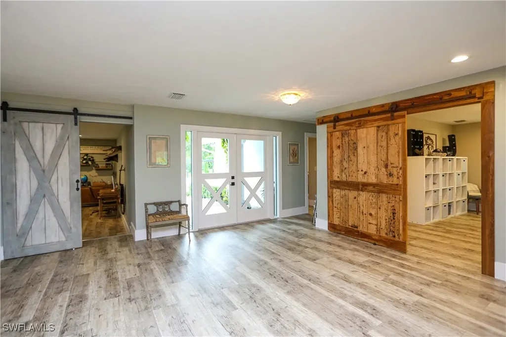 5840 Bur Oaks Lane Naples FL 34119