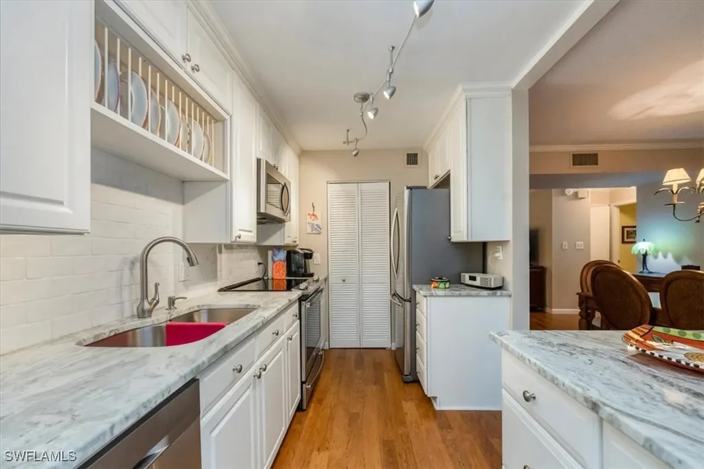 788 Park Shore Drive Naples FL 34103
