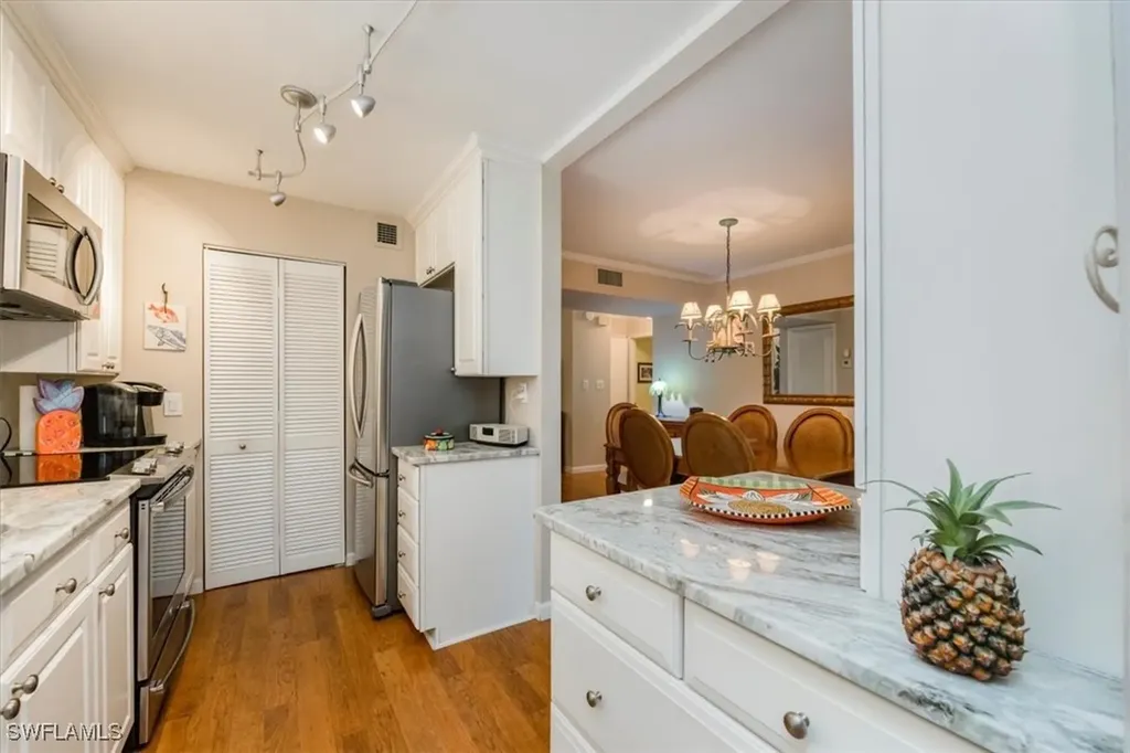 788 Park Shore Drive Naples FL 34103