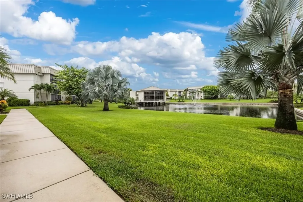 788 Park Shore Drive Naples FL 34103