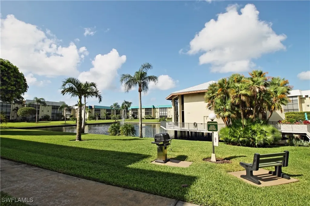 788 Park Shore Drive Naples FL 34103