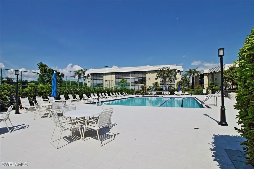 788 Park Shore Drive Naples FL 34103