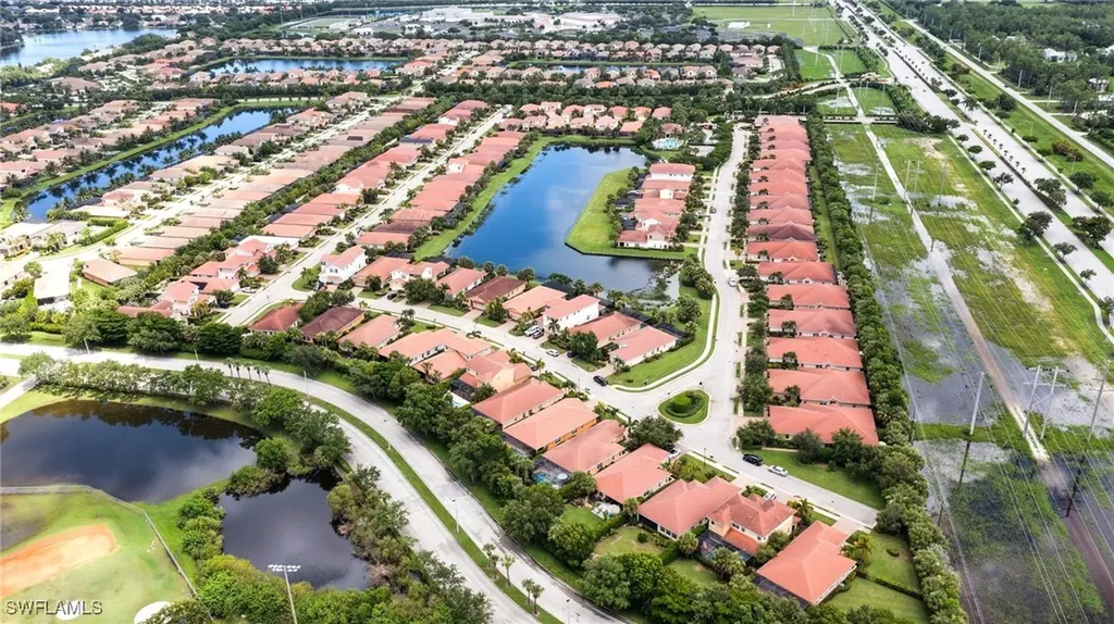 13366 Kent Street Naples FL 34109