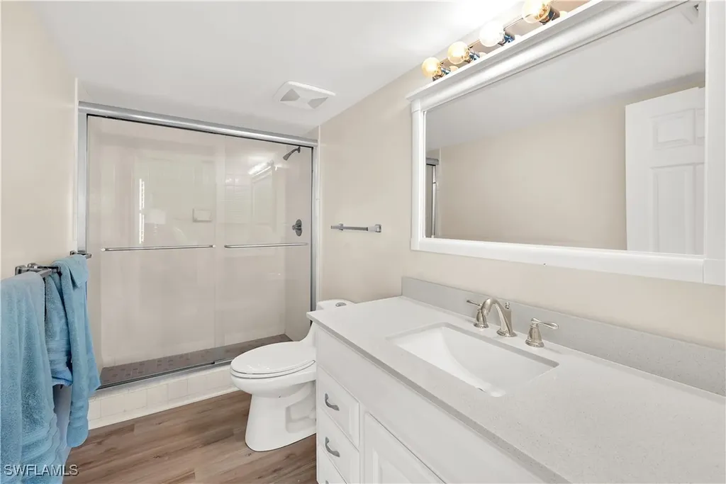 1125 Little Neck Court Naples FL 34102