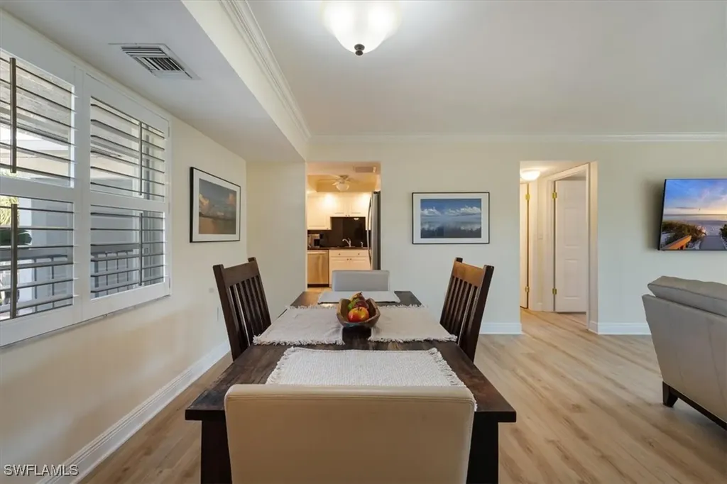 1125 Little Neck Court Naples FL 34102