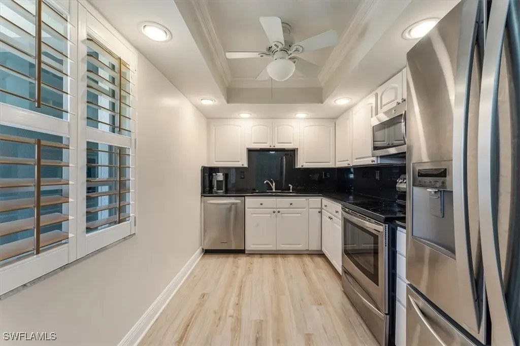 1125 Little Neck Court Naples FL 34102