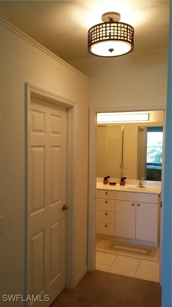 445 Robin Hood Circle Naples FL 34104
