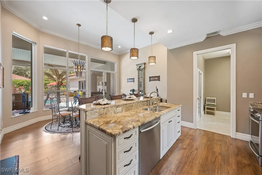 222 Monterey Drive Naples FL 34119